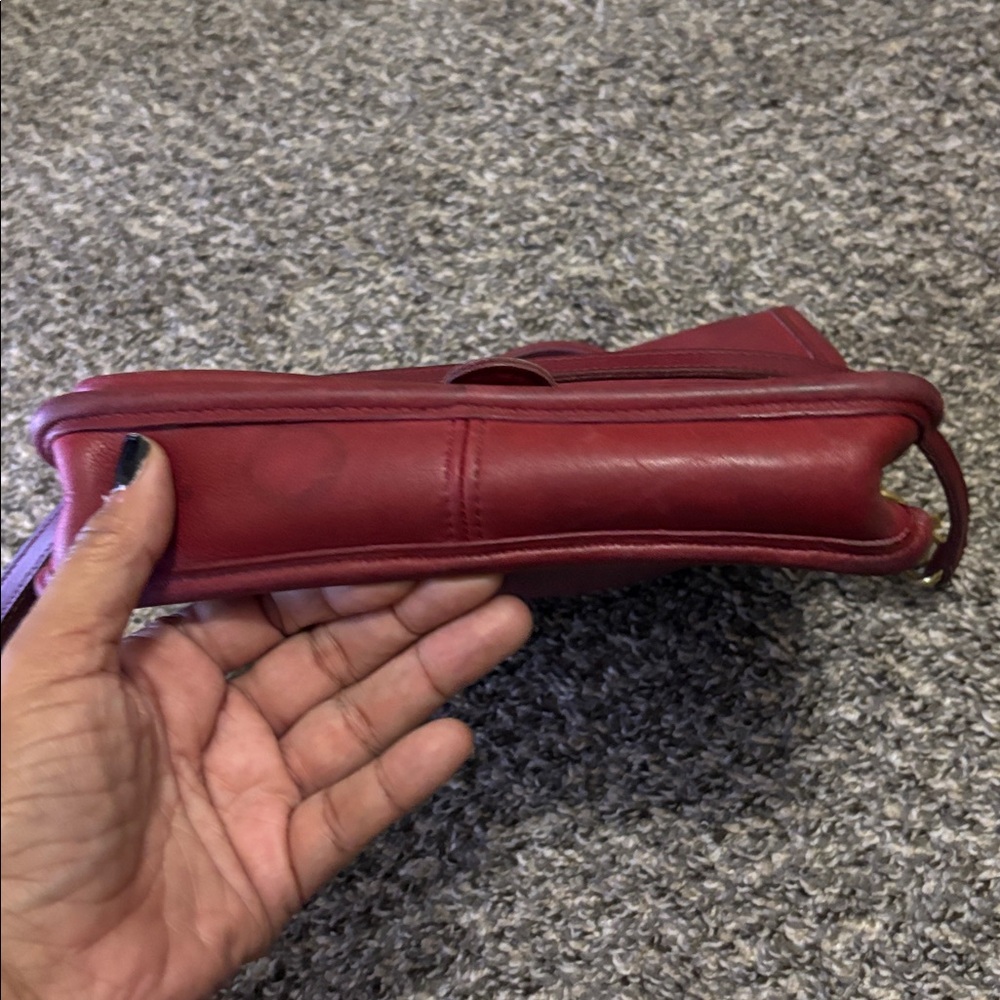 Vintage Coach Station Bag 5130 Rare Red Leather Authentic STAINED DISCOLORED - Picture 5 of 10